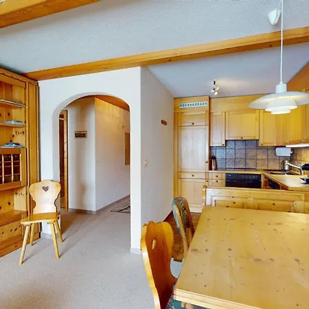 Familienunterkunft Arnika In Lantsch-lenz-lenzerheide * Lenz