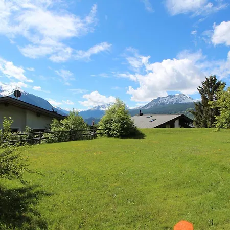 Familienunterkunft Arnika In Lantsch-lenz-lenzerheide