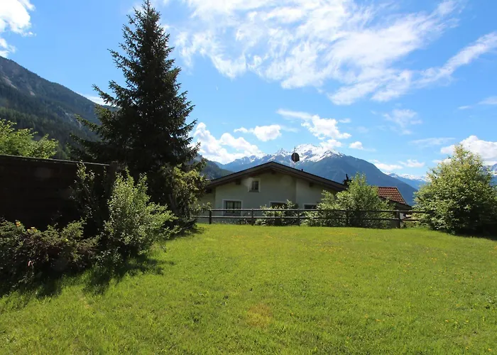 Familienunterkunft Arnika In Lantsch-lenz-lenzerheide Daire *