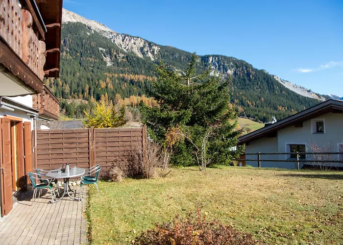 Familienunterkunft Arnika In Lantsch-lenz-lenzerheide Daire Lenz